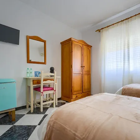 Πανσιόν Del Faro Conil De La Frontera