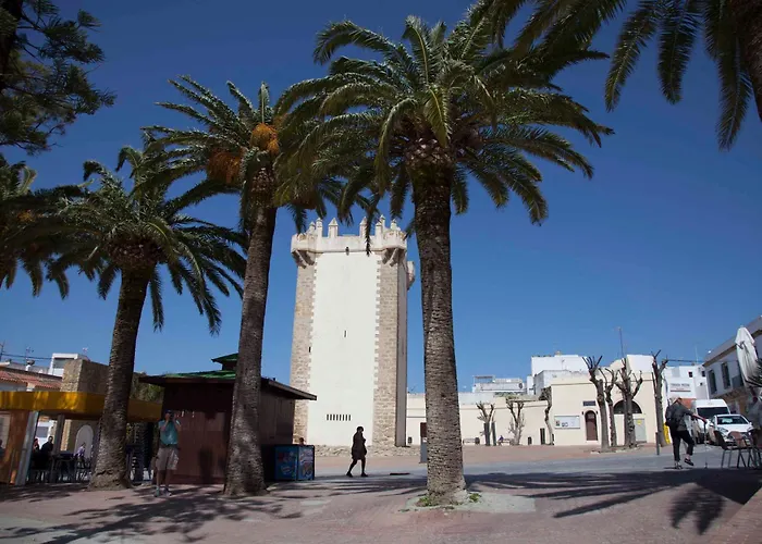 Del Faro بيت ضيافة *