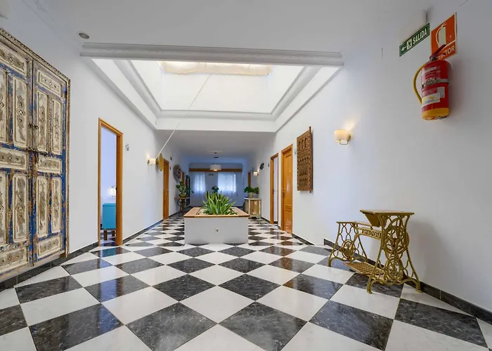 Del Faro كونيل ذي لا فرونتيرا