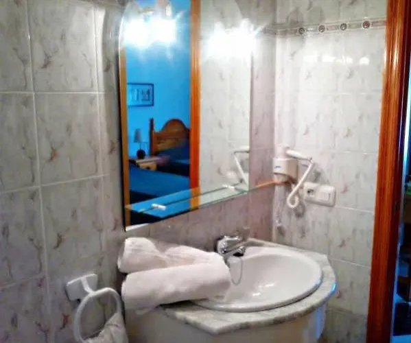 Casa de hóspedes Del Faro *